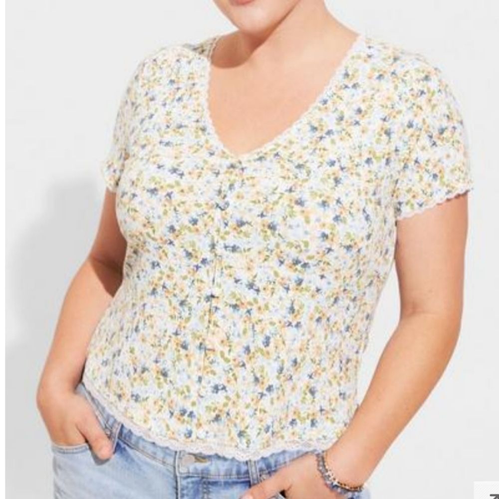 New Torrid Ribbed Lace Trim Button Top 2 2X